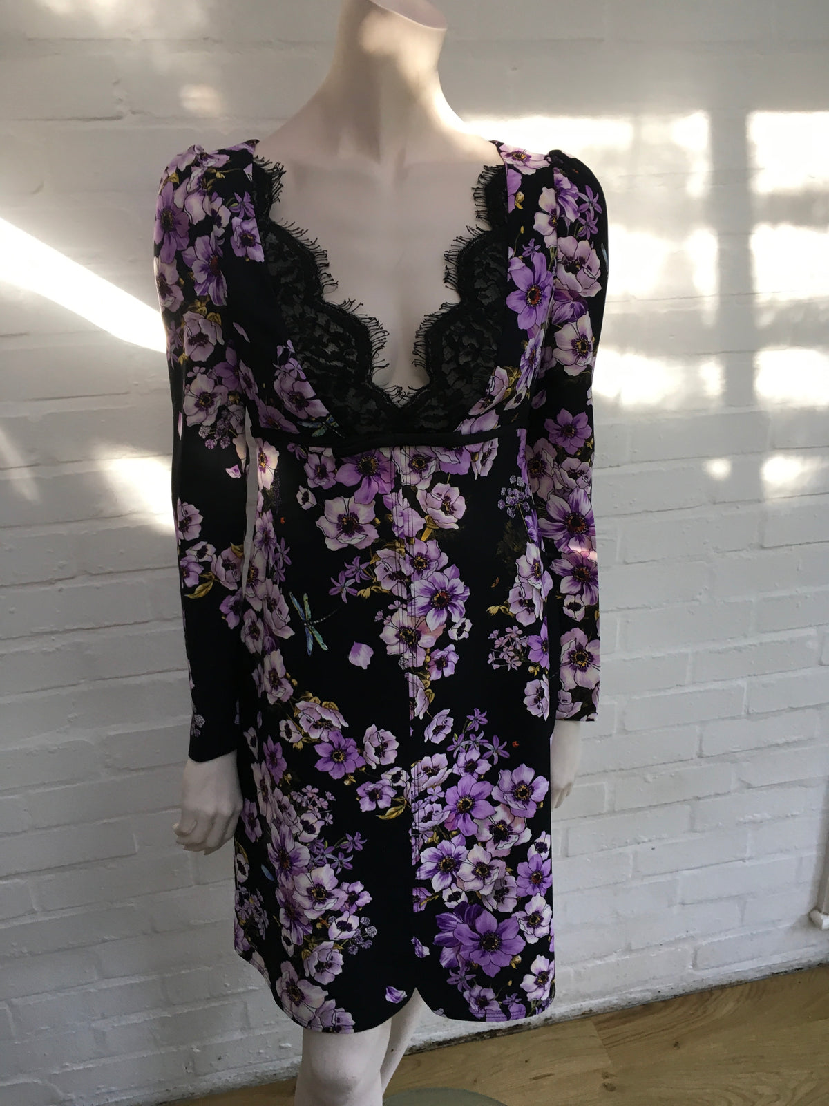 Giambattista Valli RUNAWAY COUTURE FLOWER LACE DRESS Ladies
