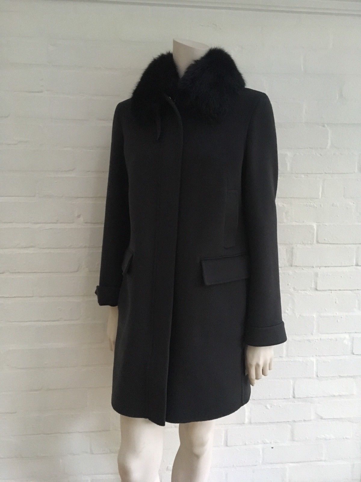 Loro Piana Baby Cashmere Double Cashmere Fox Fur Collar I 42 UK 10 US 6 Ladies