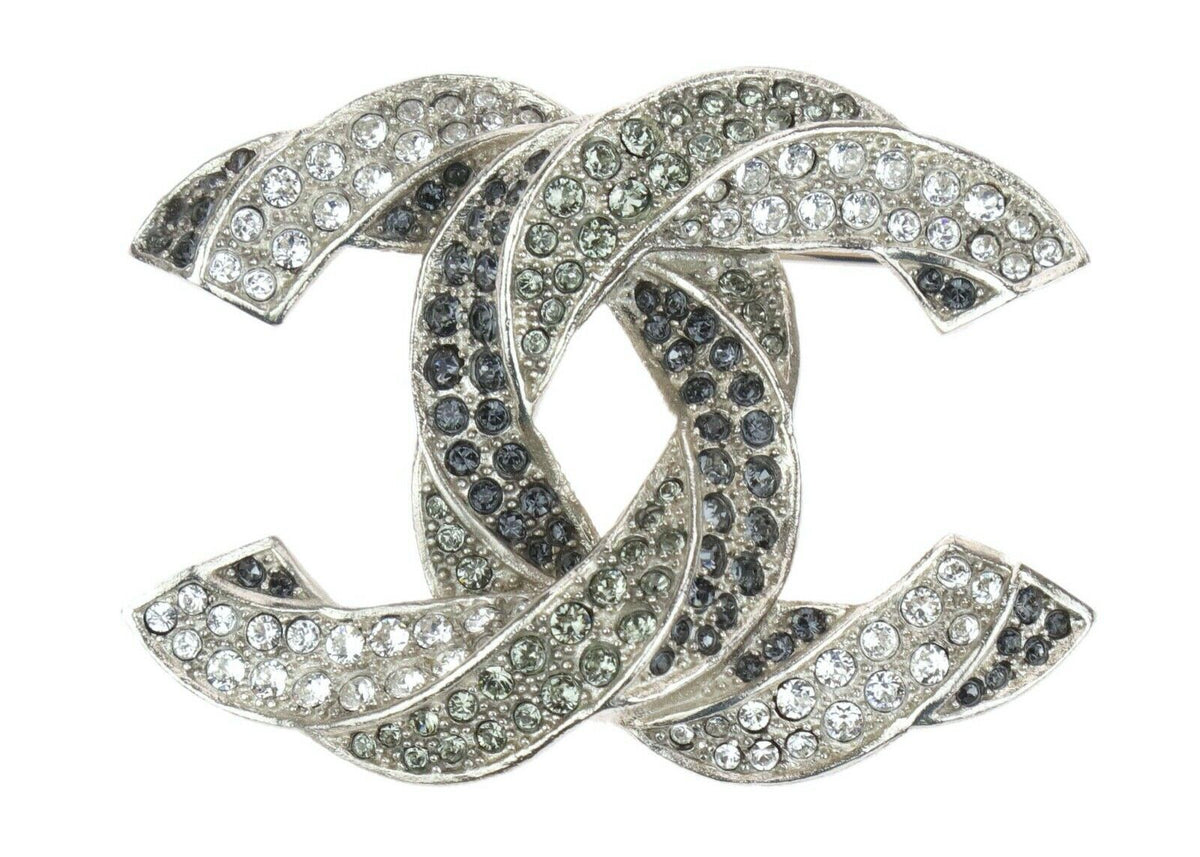 CHANEL Paris Cc Crystals Twist Textured Hardware Brooch 13 grams ladies