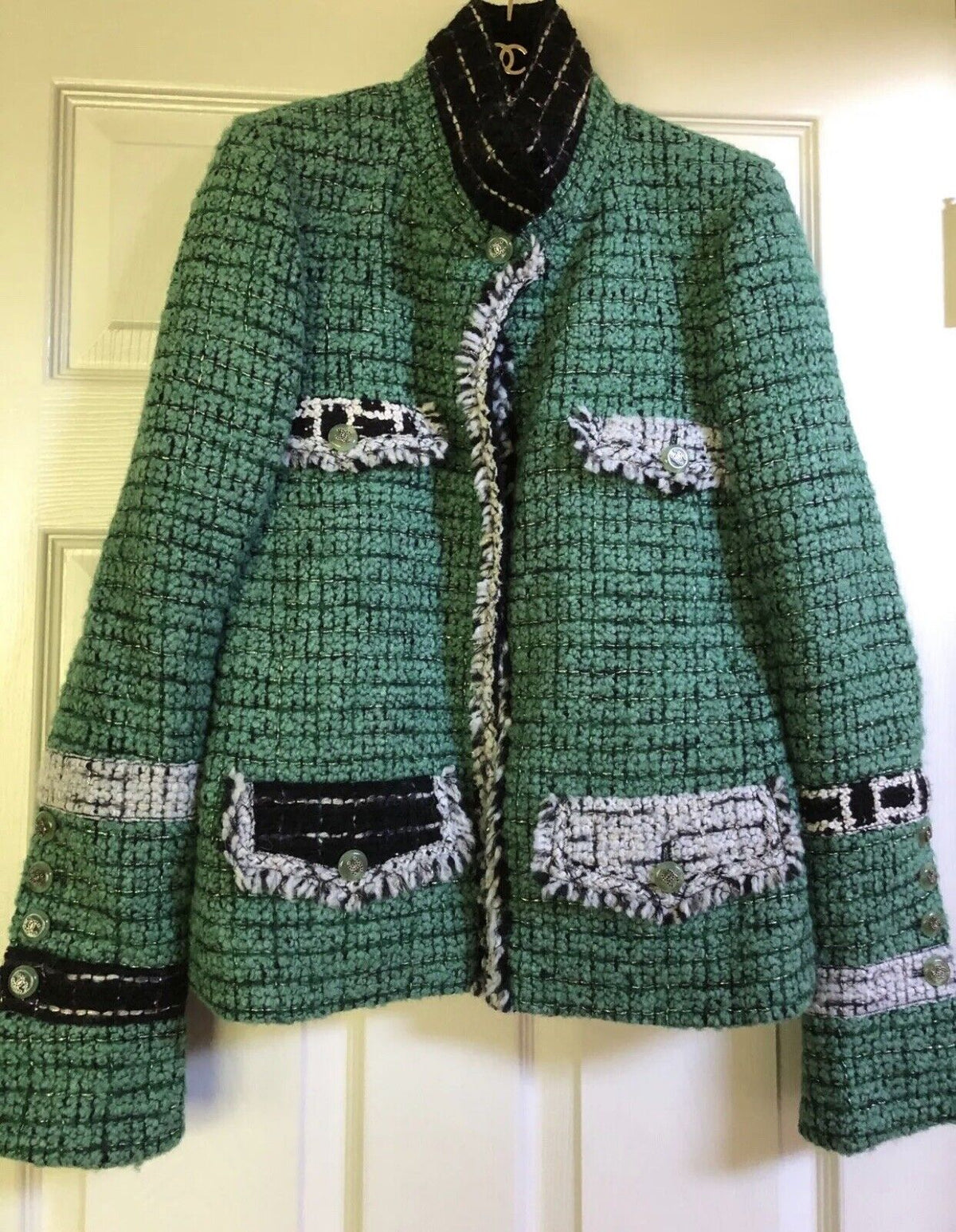 Chanel Most Wanted Tweed Green BlackEcru Gold and multicolor jacket F 38 Collector's Piece Ladies