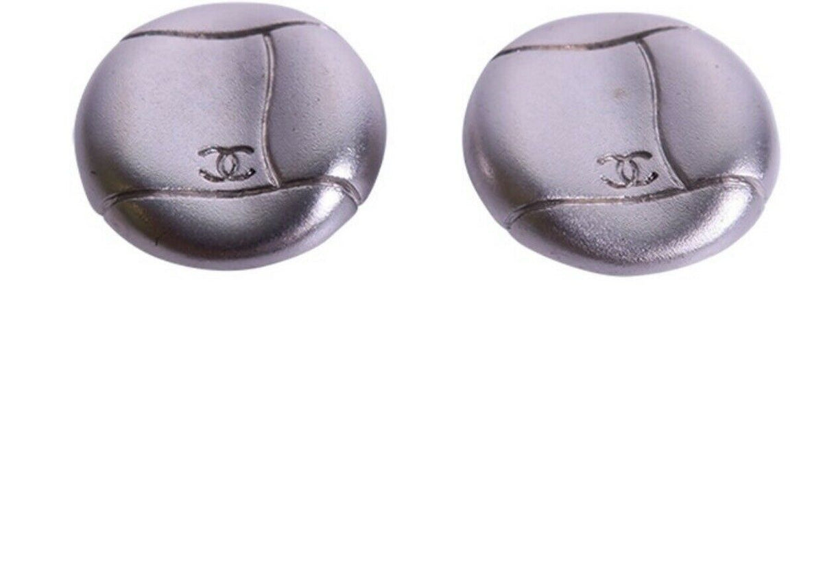 CHANEL SOLD OUT Spring 1998 Karl Lagerfeld clip on silver earrings ladies