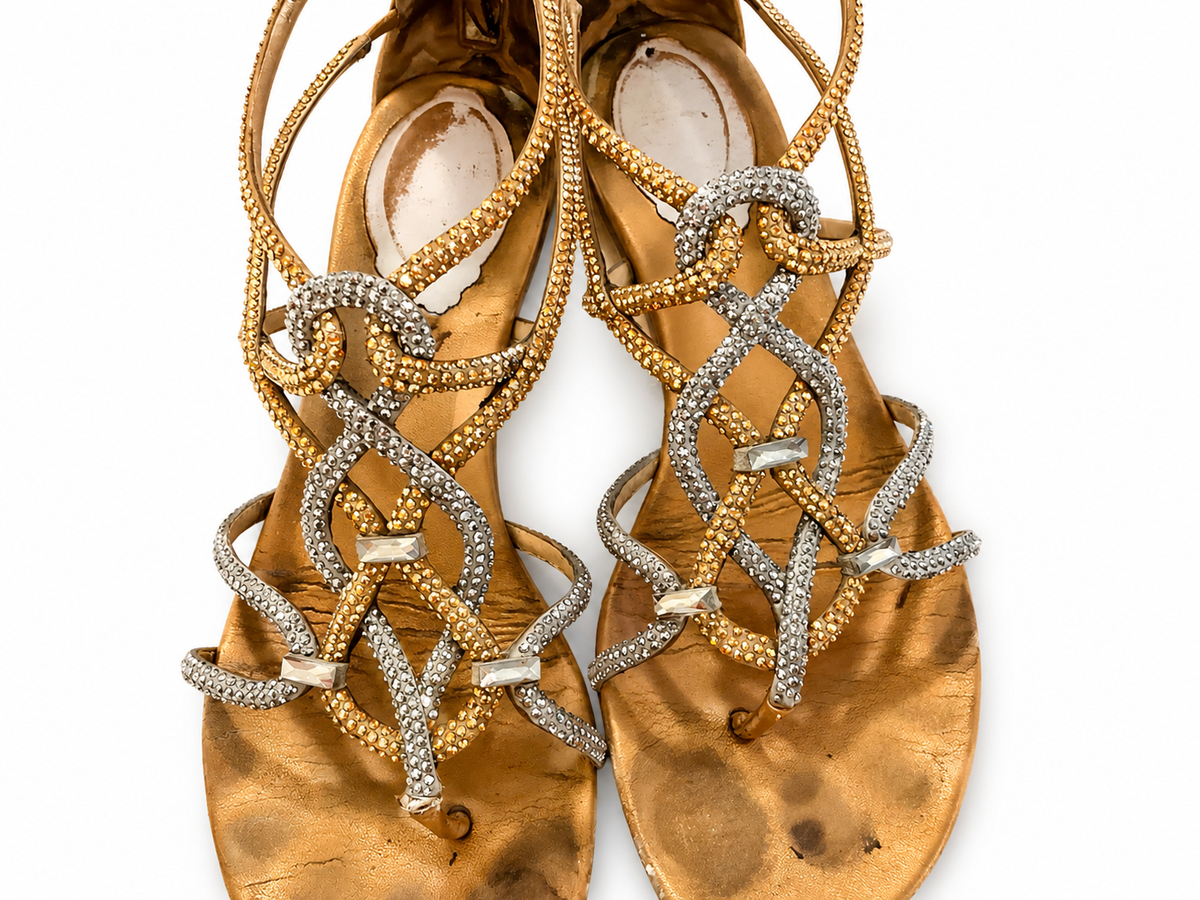René Caovilla Crystal Embellished Flat Sandals – Gold – EU 36 ladies