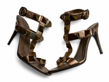 Valentino Garavani Roman Stud T-Strap Leather Sandals Size 39 1/2 ladies