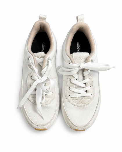 Allbirds Off-White Low-Top Trainers – Women’s Size US 8 ladies