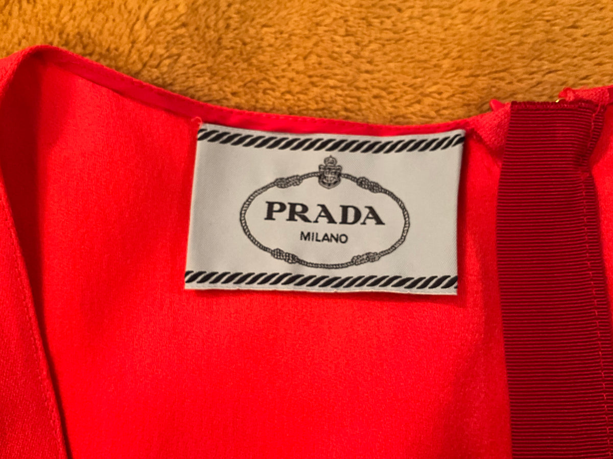 Prada Red Crystals Bow Dress size I 42 UK 10 US 6 ladies
