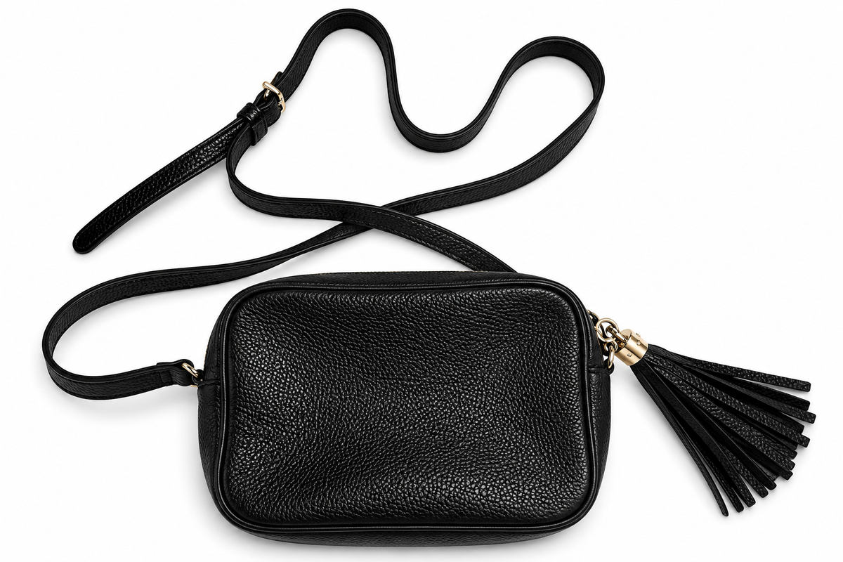 Gucci Pebbled Calfskin Small Soho Disco Bag – Black Handbag ladies