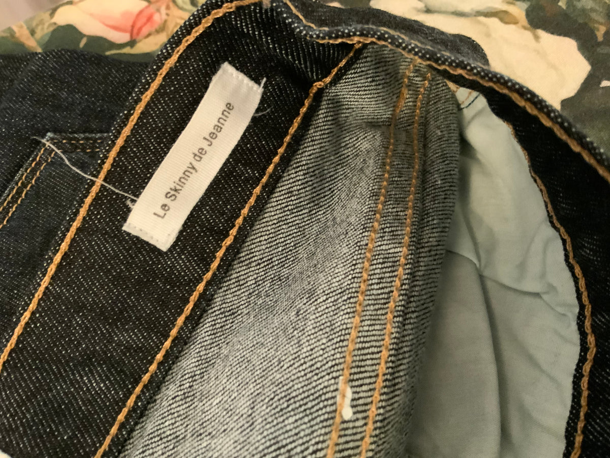 FRAME LE SKINNY DE JEANNE NAVY BLUE DENIM JEANS Size 25 ladies