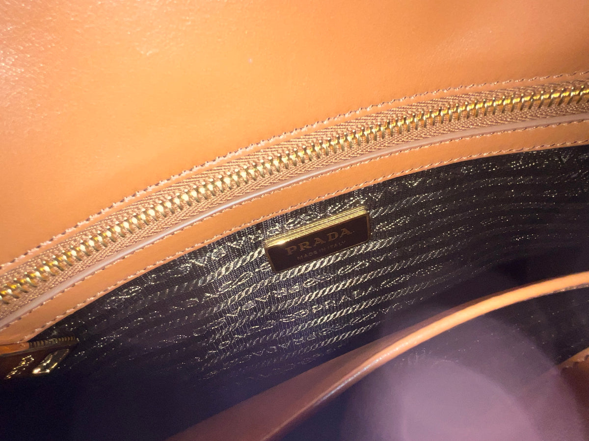 Prada Jacquard Saffiano Triangolo Symbole Embroidered Large Tote Bag in Brown Tobacco ladies