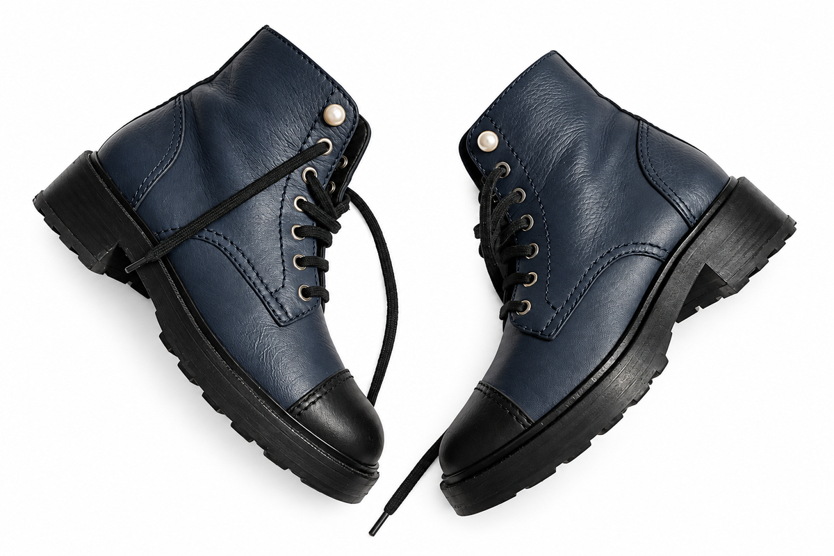 Chanel Navy Blue Leather Lace-Up Combat Ankle Boots – Size EU 37.5 ladies