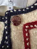 AMAZING CHANEL HAMBURG MÉTIERS D’ ART TWEED BOUCLE JACKET SIZE F 38 LADIES