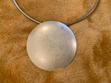 Round pendant necklace ladies