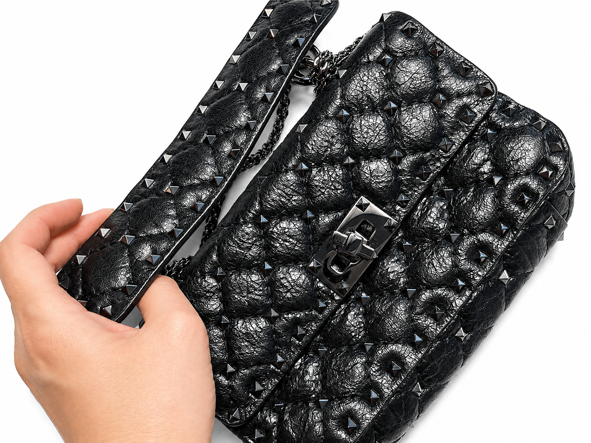 Valentino Garavani Craquele Nappa Small Rockstud Spike Shoulder Bag – Black ladies