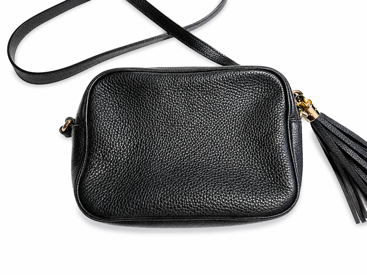 Gucci Pebbled Calfskin Small Soho Disco Bag – Black Handbag ladies