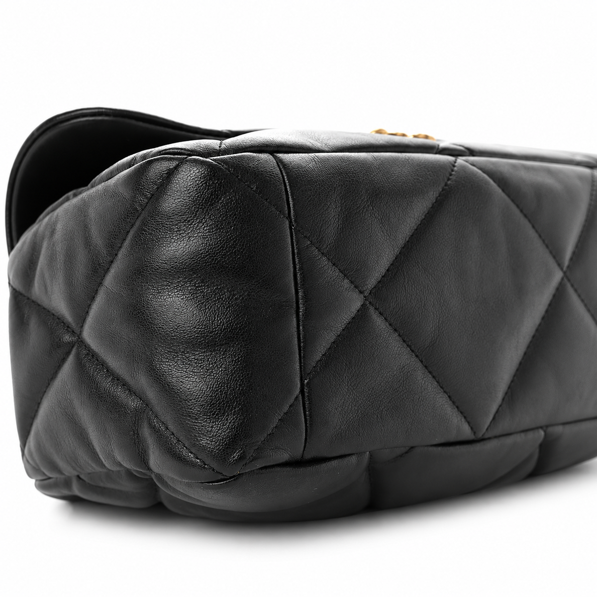 Chanel 19 Maxi Flap Bag – Black Lambskin Leather Handbag ladies