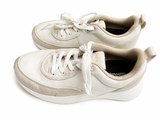 Allbirds Off-White Low-Top Trainers – Women’s Size US 8 ladies