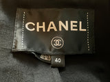 Chanel La Petite Veste Noire Black Bouclé Wool Jacket – Pre-Fall 2022/2023  – Size 40 ladies
