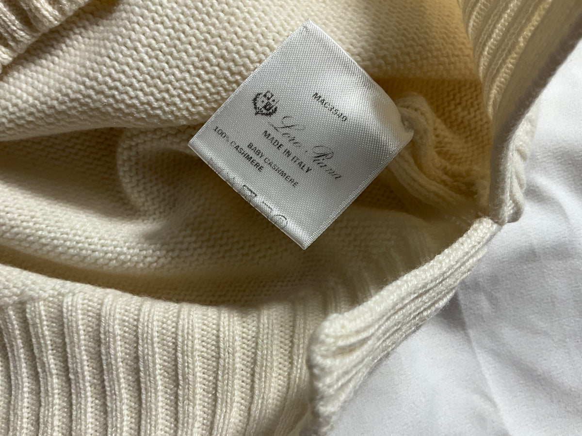 Loro Piana Baby Cashmere Women’s Ivory Crew Neck Jumper – Size IT 38 / XS ladies