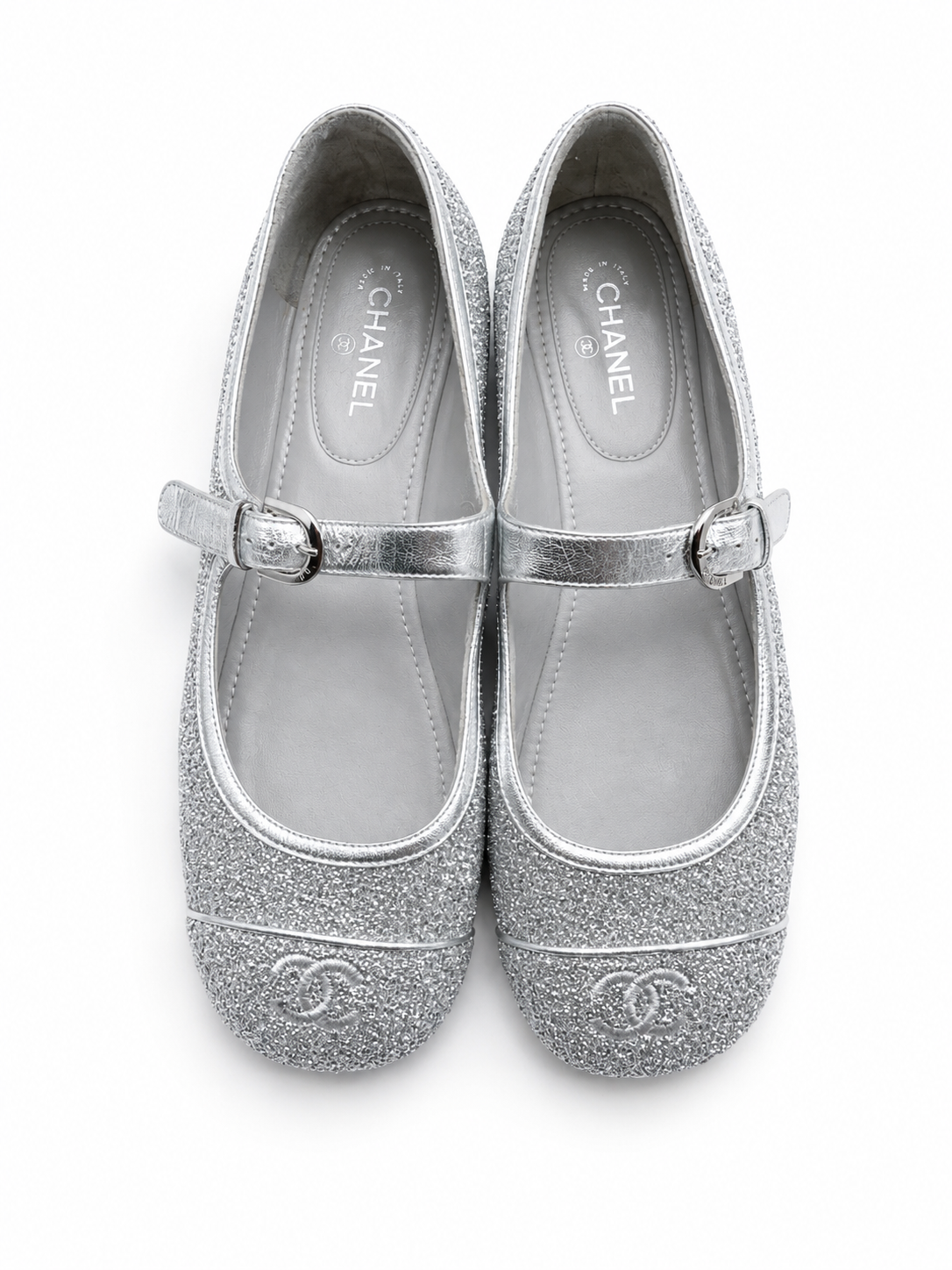 Chanel CC Cap Toe Mary Jane Flats – Silver Glitter – Size EU 38.5 ladies