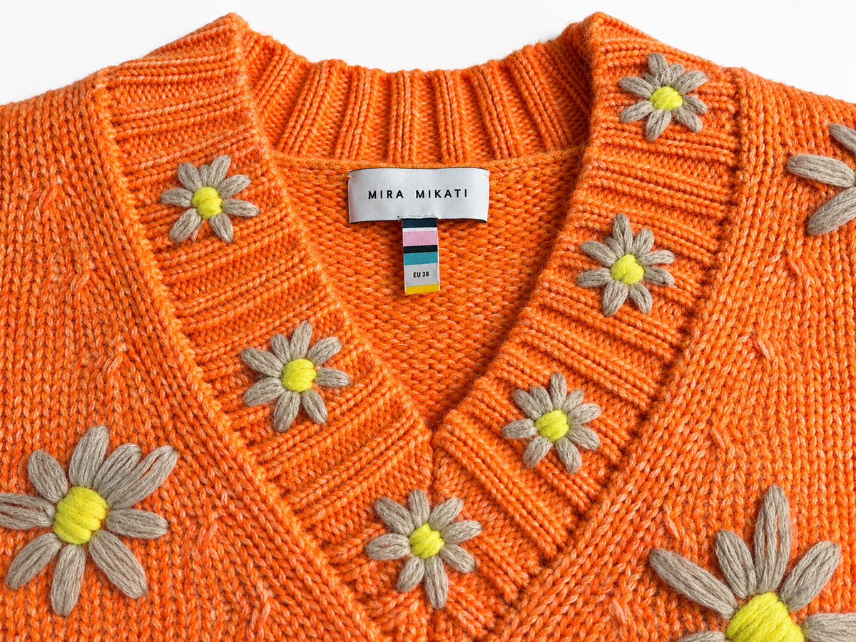 Mira Mikati Orange Daisy Embroidered Oversized V-Neck Jumper – EU 38 ladies