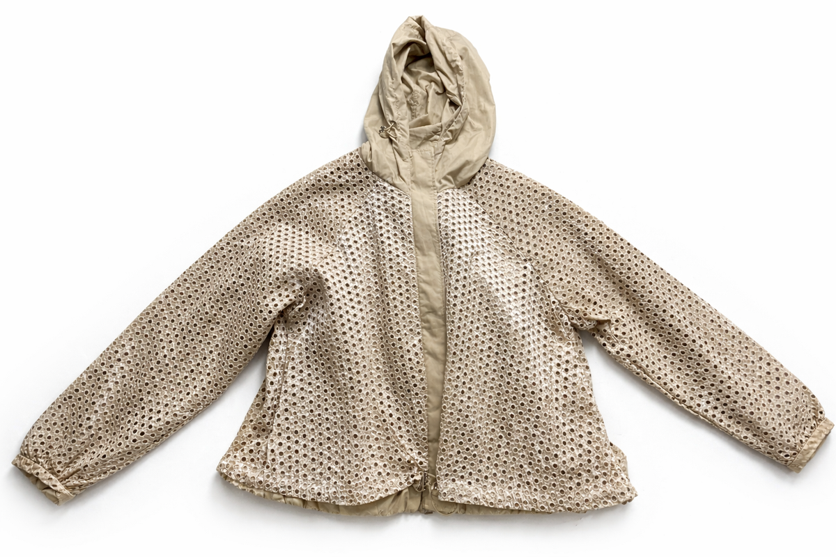 Moncler Guesclin Broderie Anglaise Drawcord Light Jacket Size 2 ladies