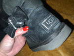 UGG SHORT Jackee Black Suede Swarovski Crystal Bow Ankle Boot SZ US 6 UK 4.5 37 ladies