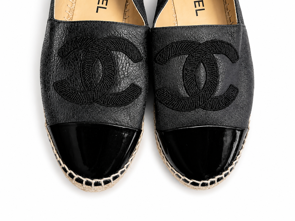 Chanel Patent Calfskin Metallic Goatskin CC Espadrilles Black Size 39 UK 6 US 9 ladies