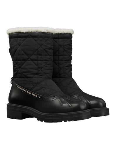 Christian Dior Frozen-D Ankle Boot Black Calfskin Cannage Quilted Nylon and White Shearling size 38 ladies