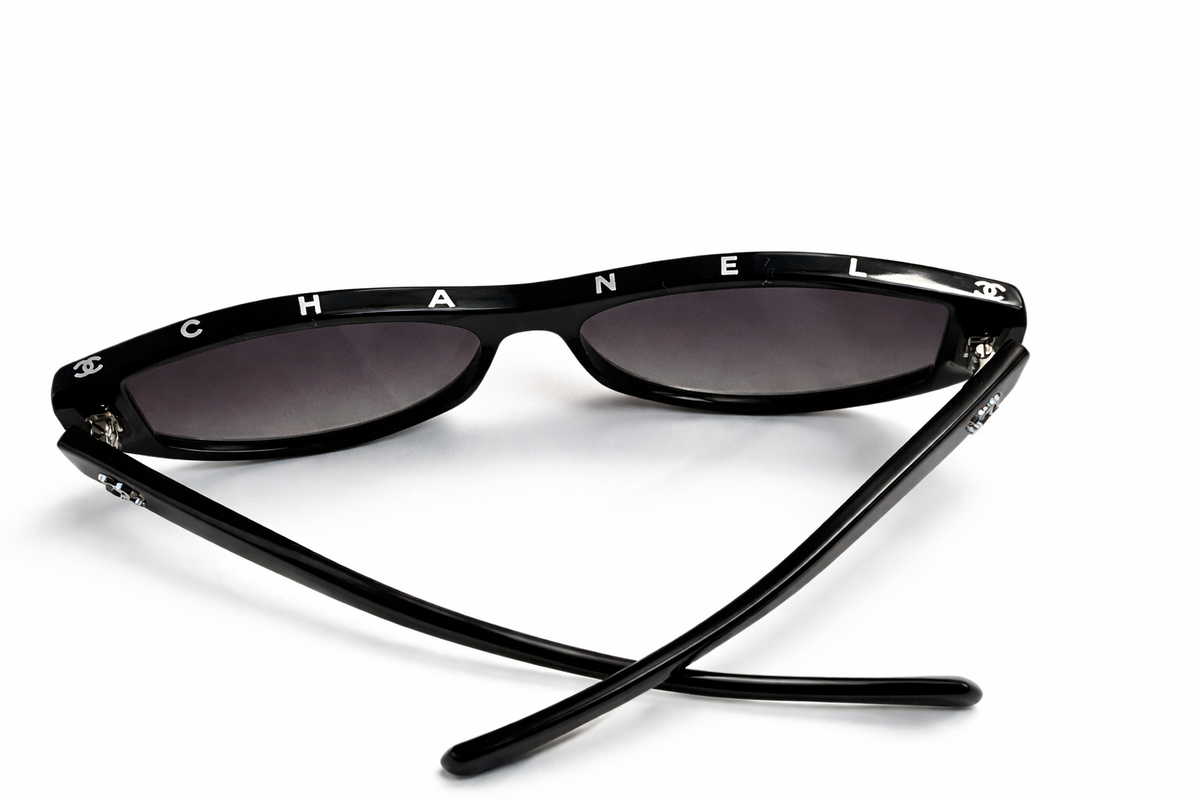 Chanel 2025 Acetate Oval Sunglasses 5415 Black ladies