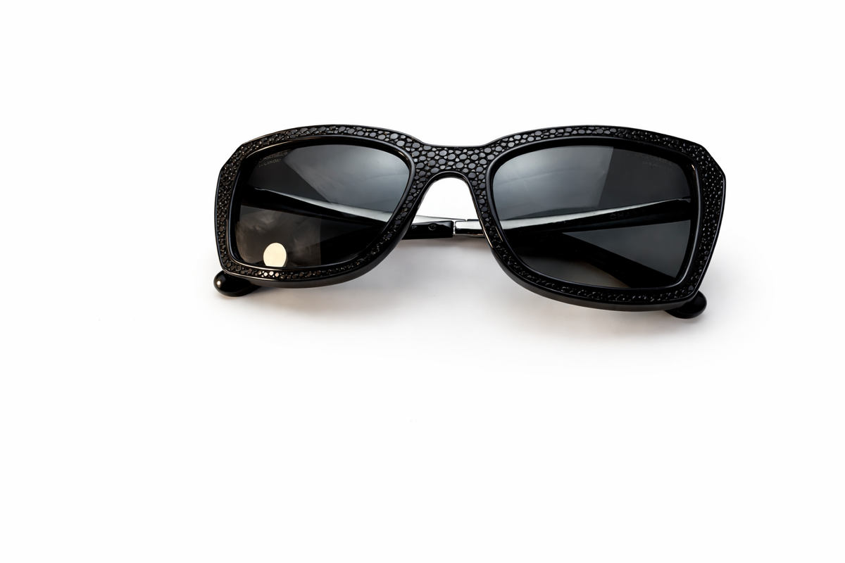 Chanel Stingray CC Polarized Sunglasses 6047-Q Black ladies