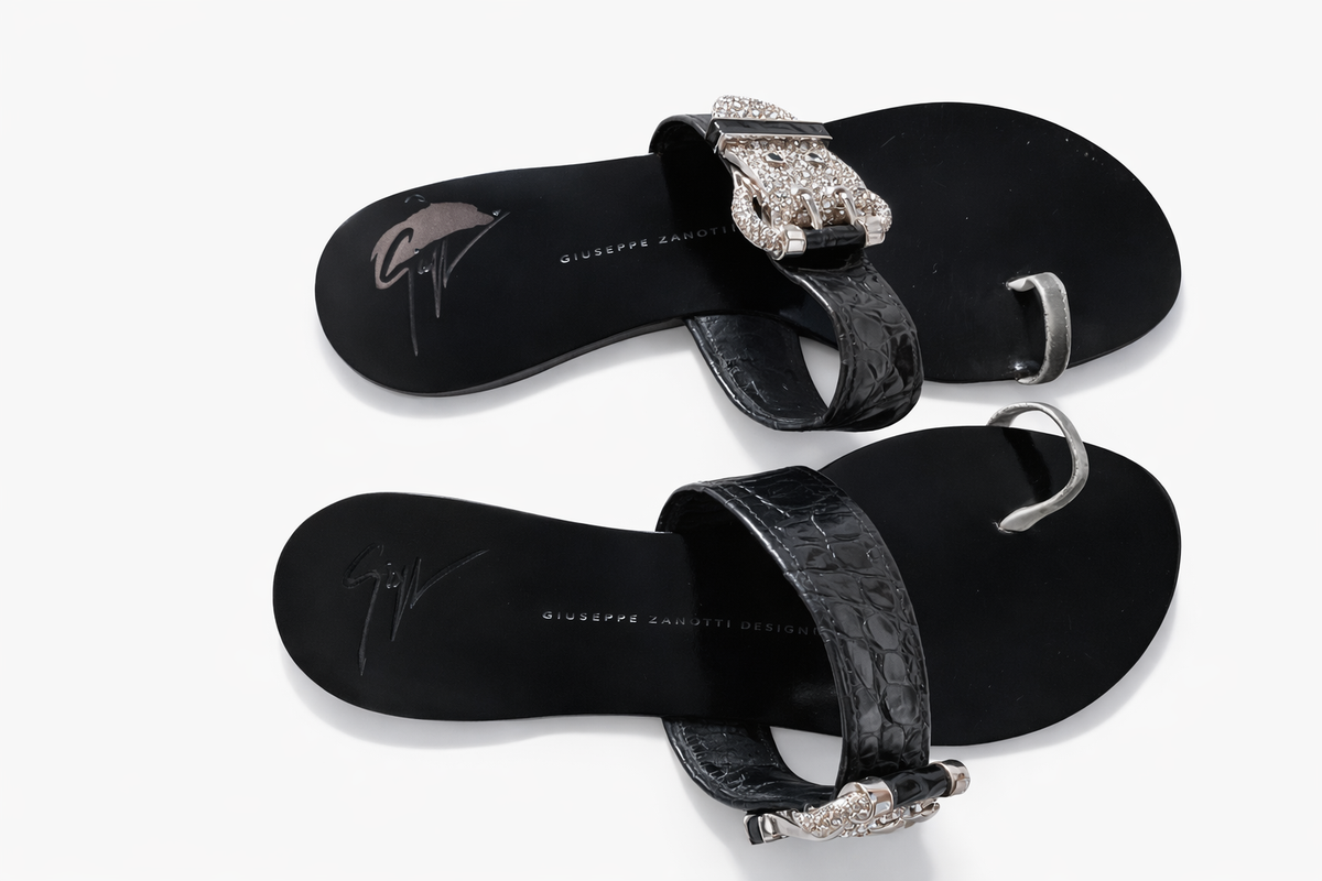 Giuseppe Zanotti Leather Crystals Embellished Slides Sandals Size 36.5 ladies