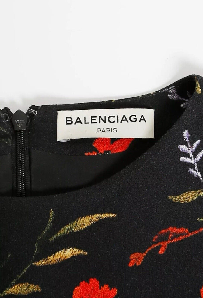 Balenciaga x Demna Gvasalia Floral Asymmetrical Dress Size F 38 ladies Afashionistastore Balenciaga x Demna Gvasalia Floral Asymmetrical Dress Size F 38 ladies Afashionistastore