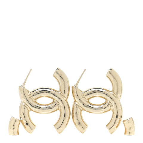 Chanel CC large gold dangling earrings