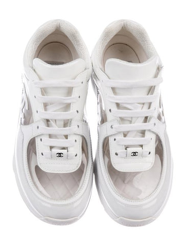 Chanel White Leather And Suede CC Low Top Sneakers Size 39.5 Chanel