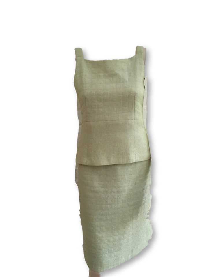 Chanel 00S 2000 MOST WANTED Tweed Green 2-piece Top Skirt suit F 36 UK 8 US 4 S LADIES