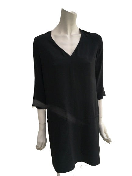 Ladies black 2025 shift dress