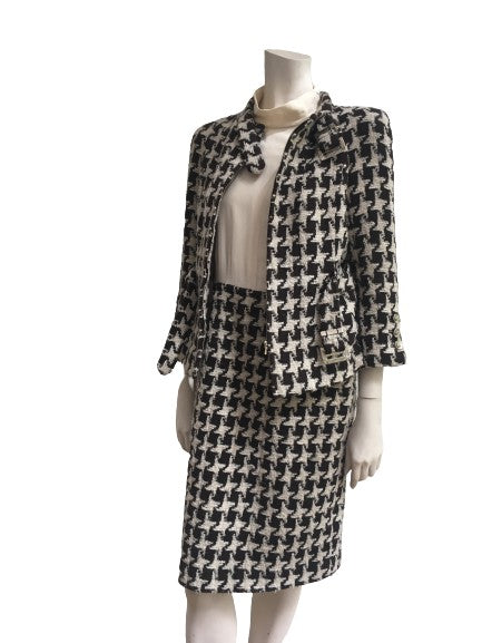 Chanel Iconic Houndstooth 2-piece dress jacket suit F 40 UK 12 US 8 Ladies