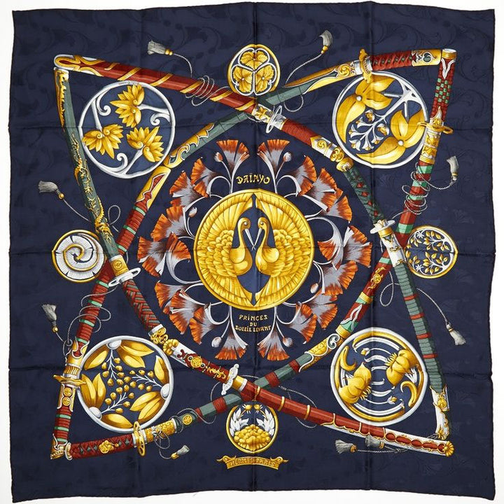 Hermès Hermes Paris Daimyo “Princes Du Soleil Levant” KNIT CASHMERE SHAWL SCARF Ladies