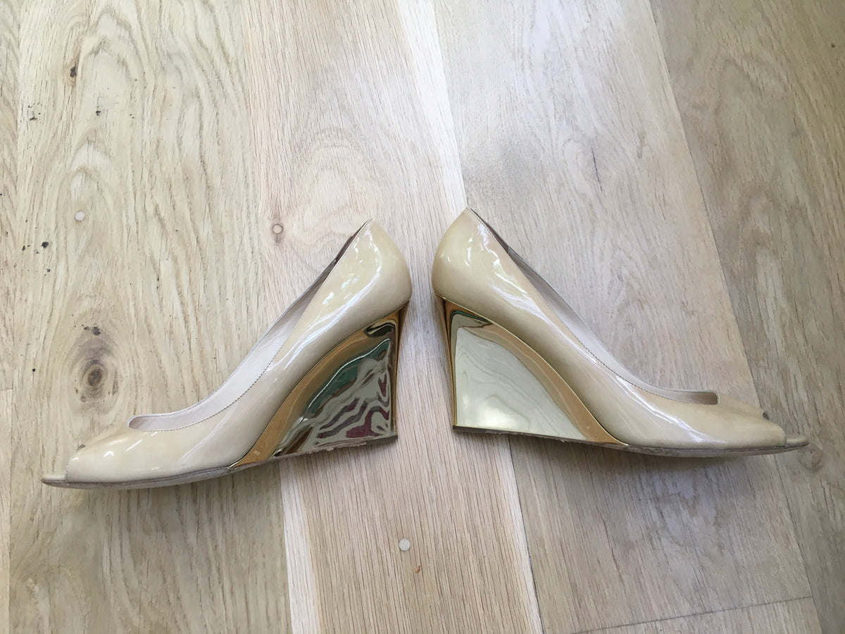 JIMMY CHOO Peep-Toe Patent Leather Wedges Shoes Ladies