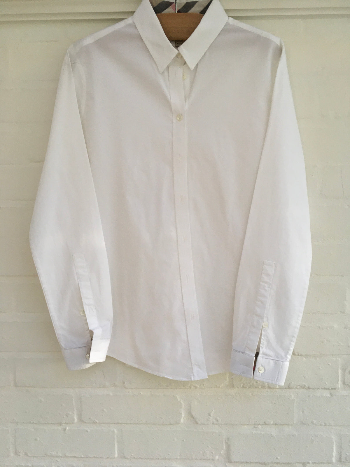 BURBERRY BRIT LONG SLEEVE BUTTON-UP WHITE SHIRT SIZE M MEDIUM Men