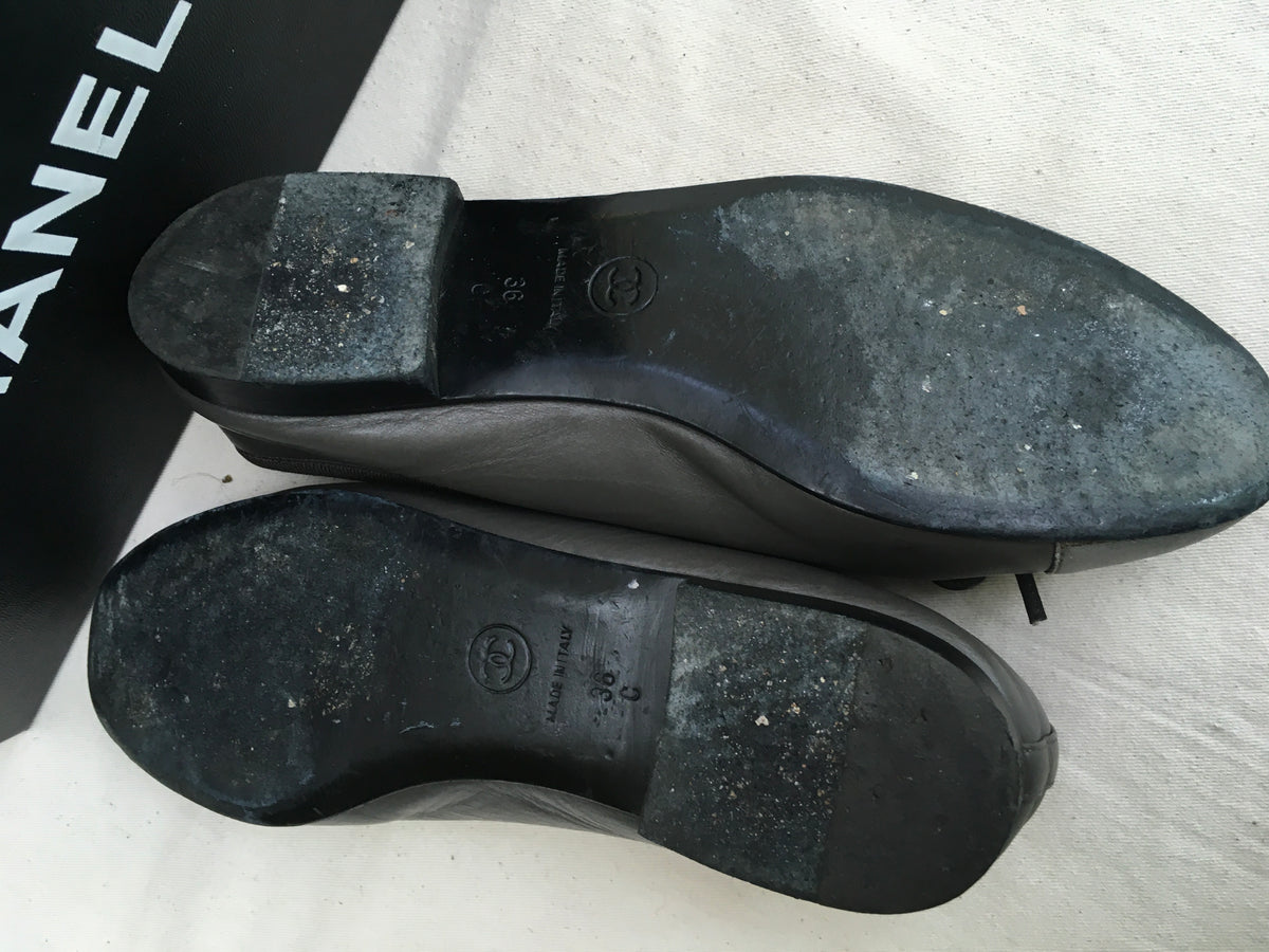 CHANEL LIMITED EDITION CC SILVER GREY FLATS SHOES SIZE 36 UK 3 US 6 £945