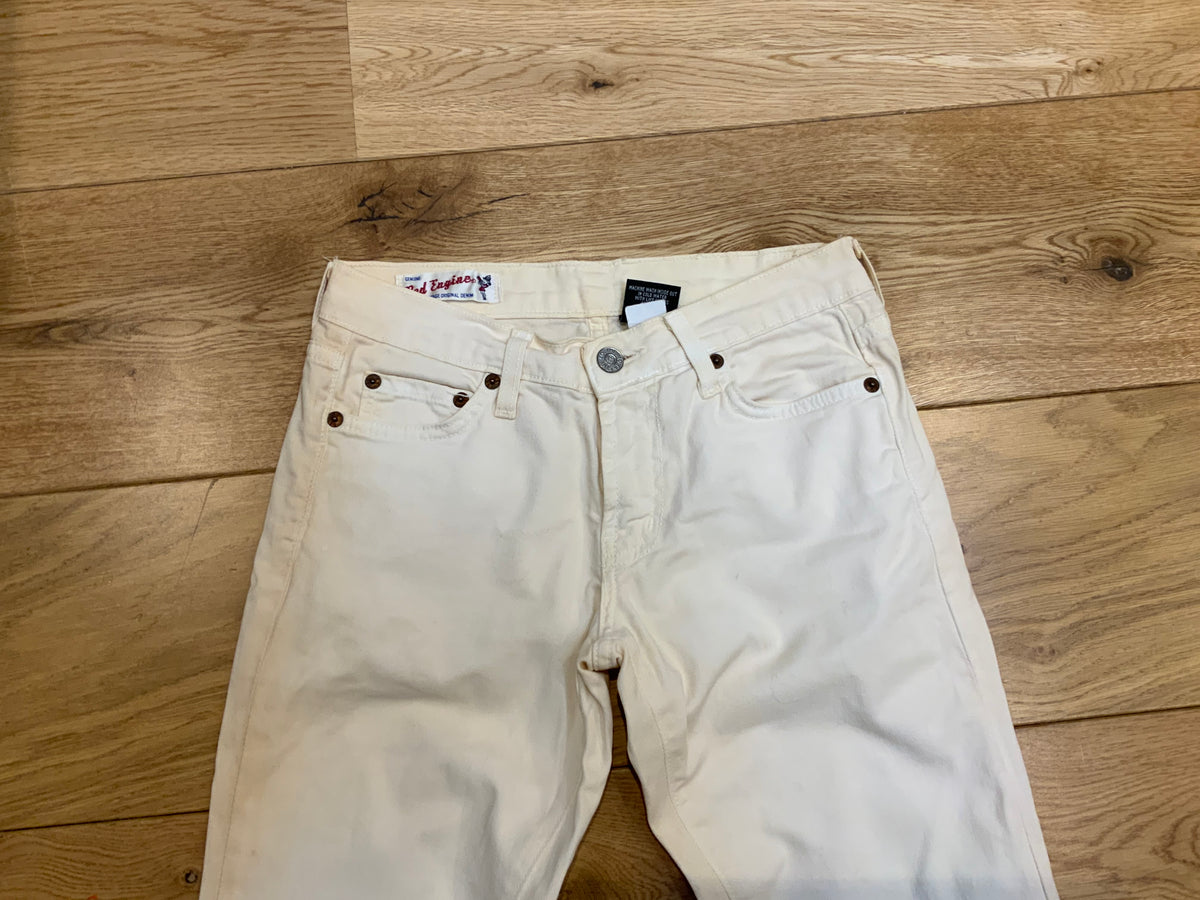 Red Engine Cayenne White Vintage Jeans Denim Jeans Size 25 ladies