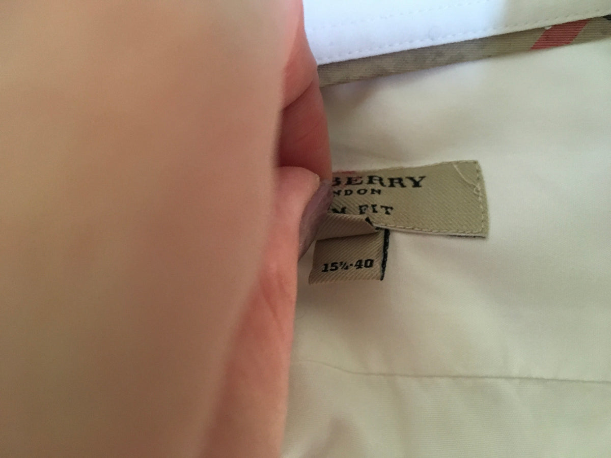 BURBERRY LONDON LONG SLEEVE BUTTON-UP WHITE SHIRT SIZE 15 3/4 40” Men