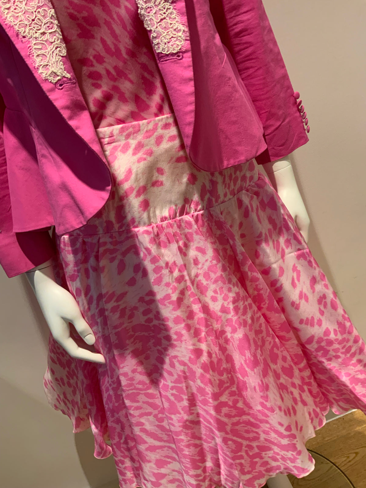 Guillaume d'Agon haute couture Pink Three Pieces Set Size F 42 UK 14 US 10 ladies