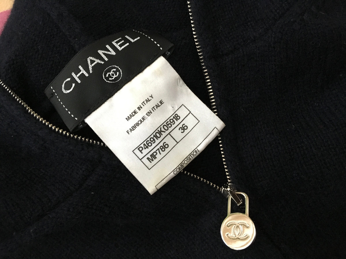 CHANEL 2013 PARIS WOOL MOHAIR HOODED SWEATER DRESS  Ladies