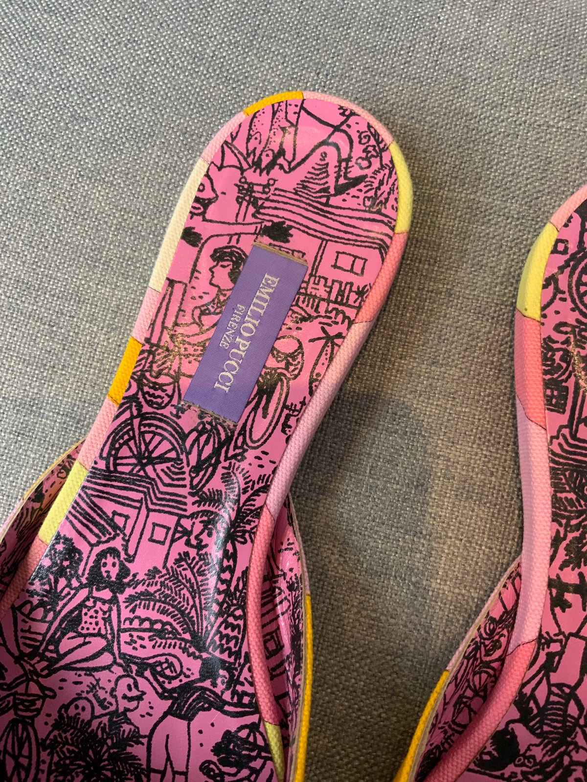 EMILIO PUCCI MULTI COLOR PRINTED MULES FLATS SIZE 39 US 9 UK 6 ladies