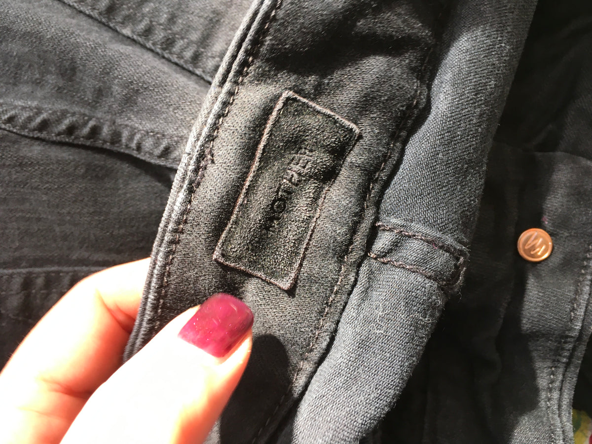 MOTHER The Looker Black Not Guilty Denim Jeans Size 26 ladies
