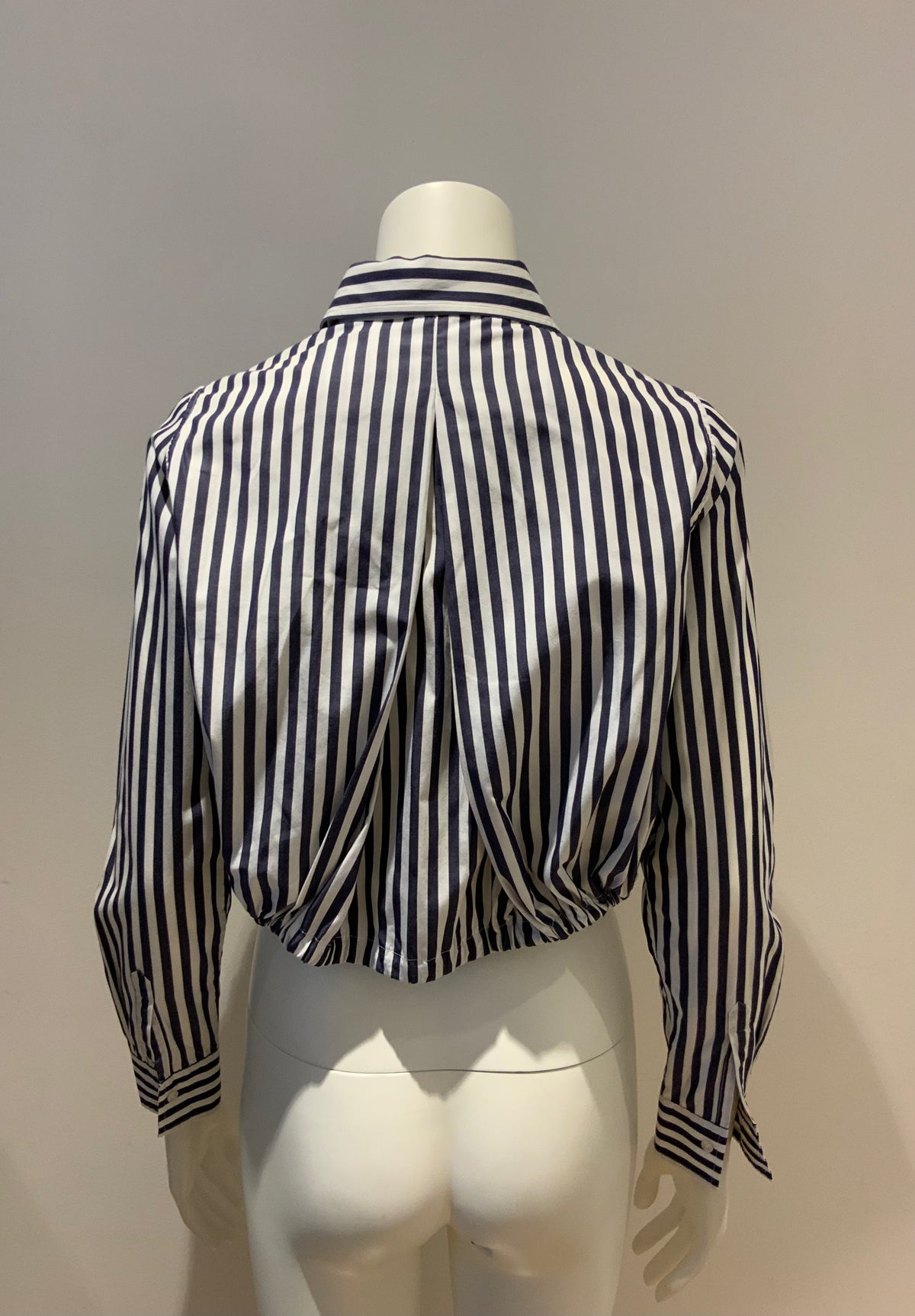 Carolina Herrera CH Cropped Tie Cotton Shirt Size XS ladies