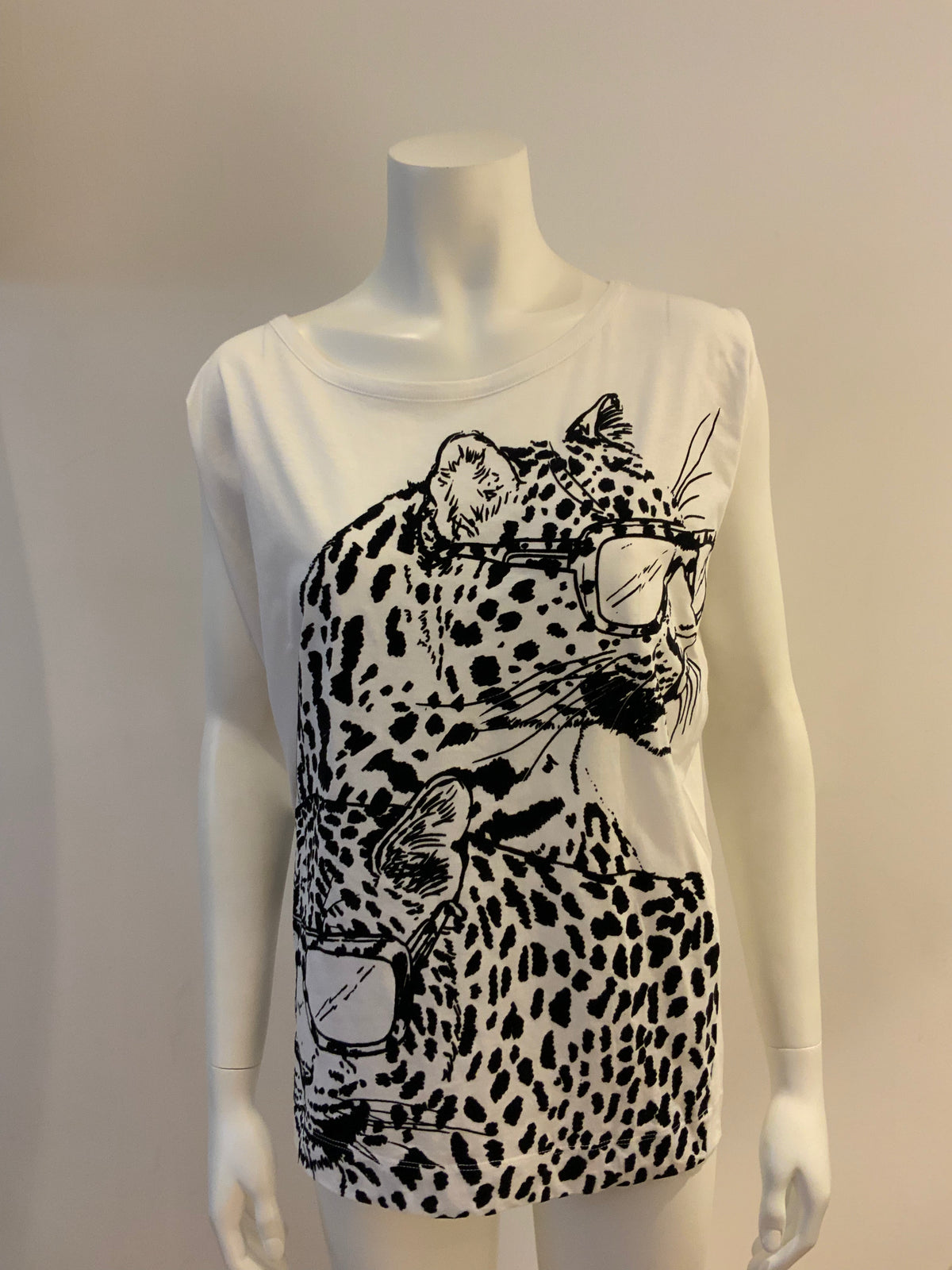 Stella McCartney Velvet Leopard T shirt Size I 40 UK 8 US 6 S small ladies
