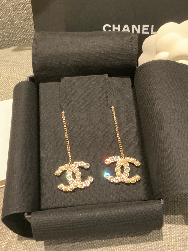 CHANEL+Classic+Crystal+Pearl+Dangle+Earrings+GOLD+CC+Stud+NIB