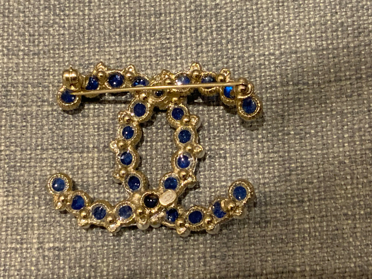 CHANEL CC Gripoix Pearl Star Brooch Gold Blue Pearls ladies